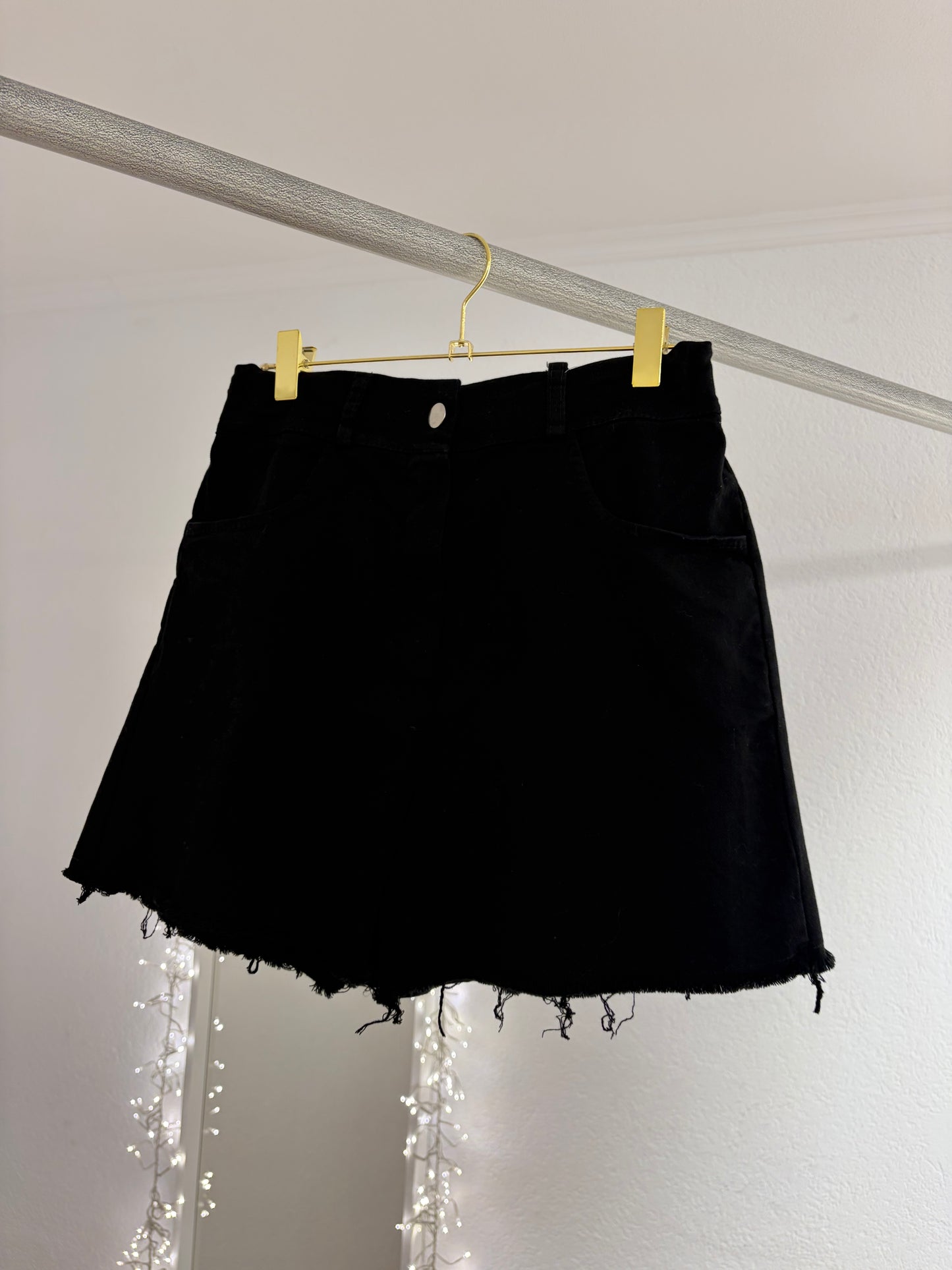 Ausgefranste Shorts