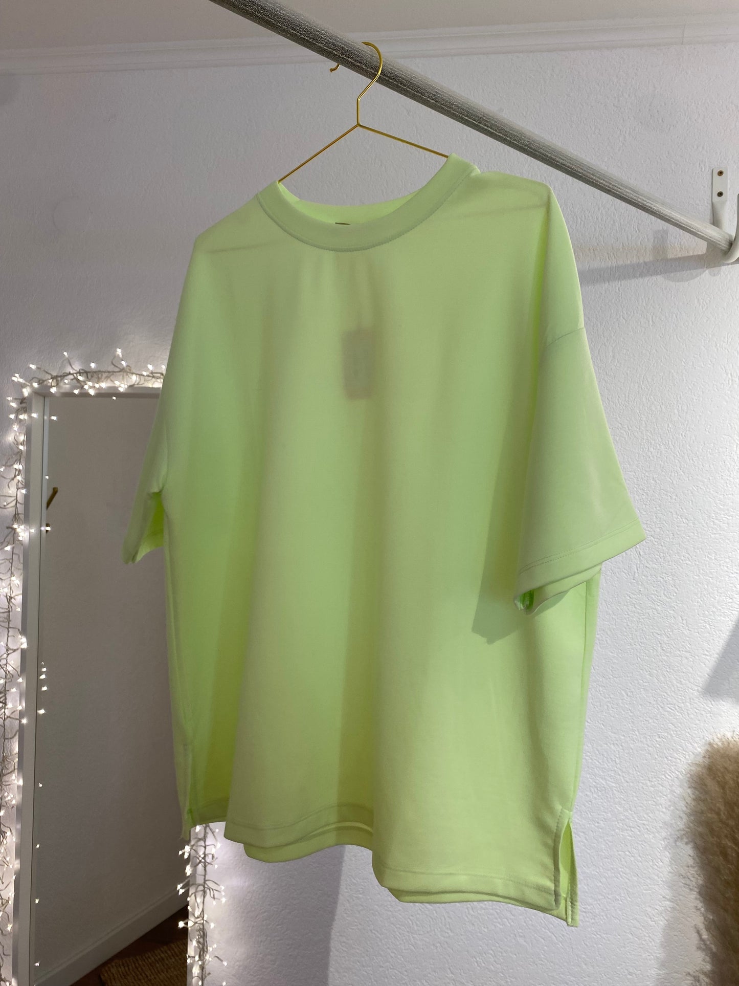 Super weiches Neon Shirt