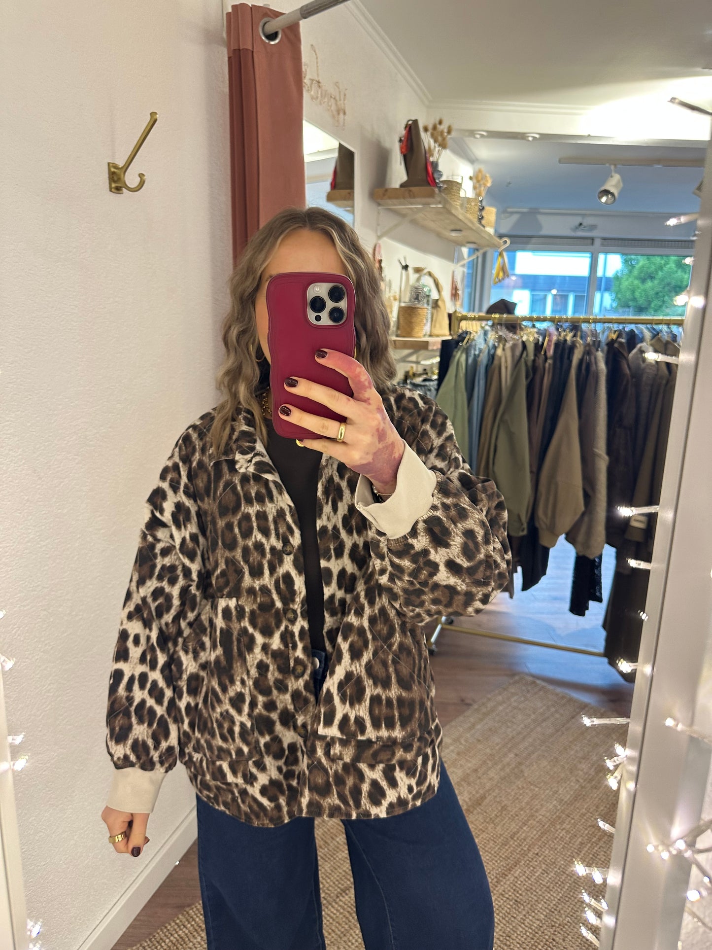 Leicht gesteppte Cordjacke Leo