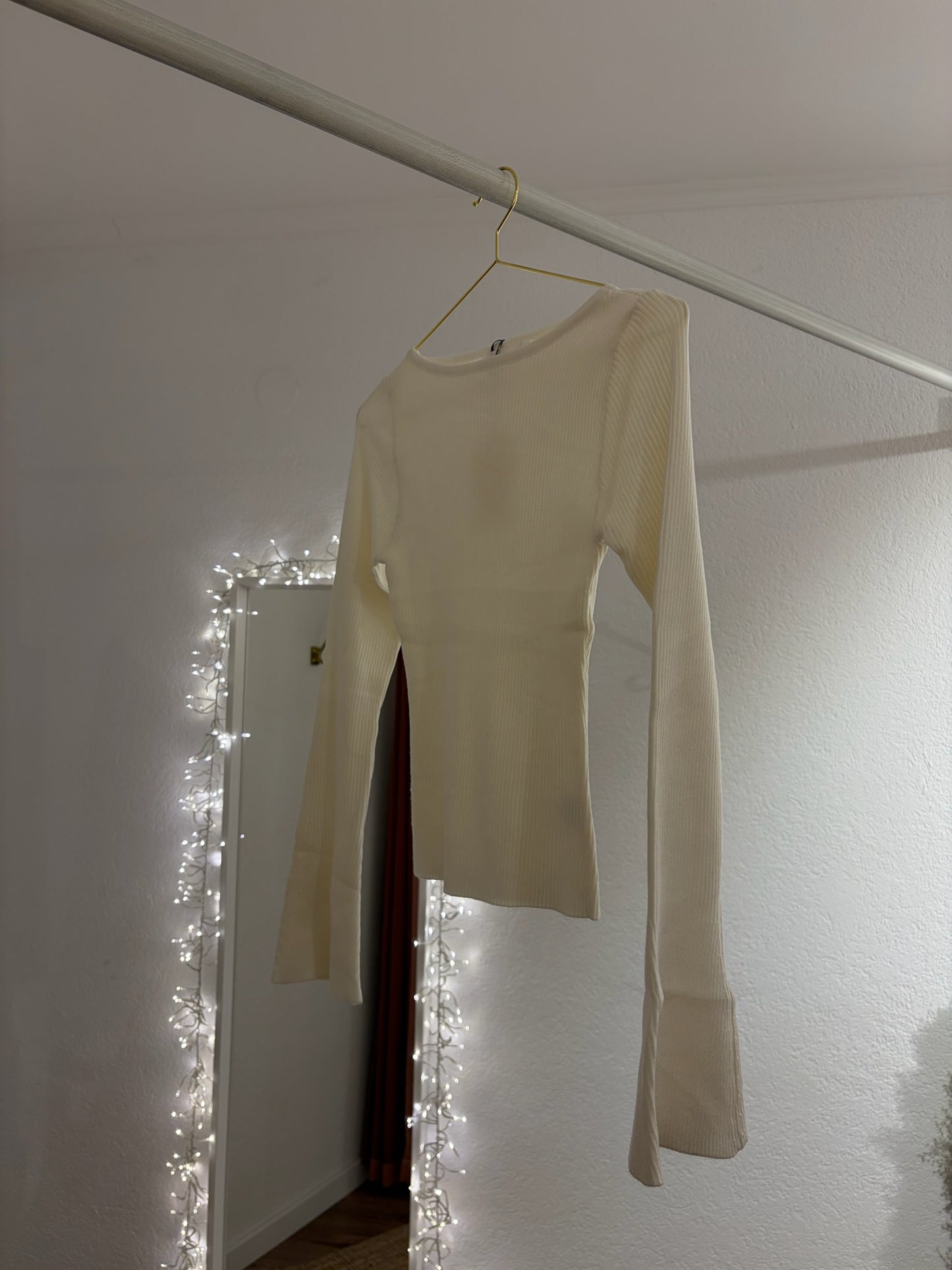 Enge Longsleeves in Rippenstrickoptik