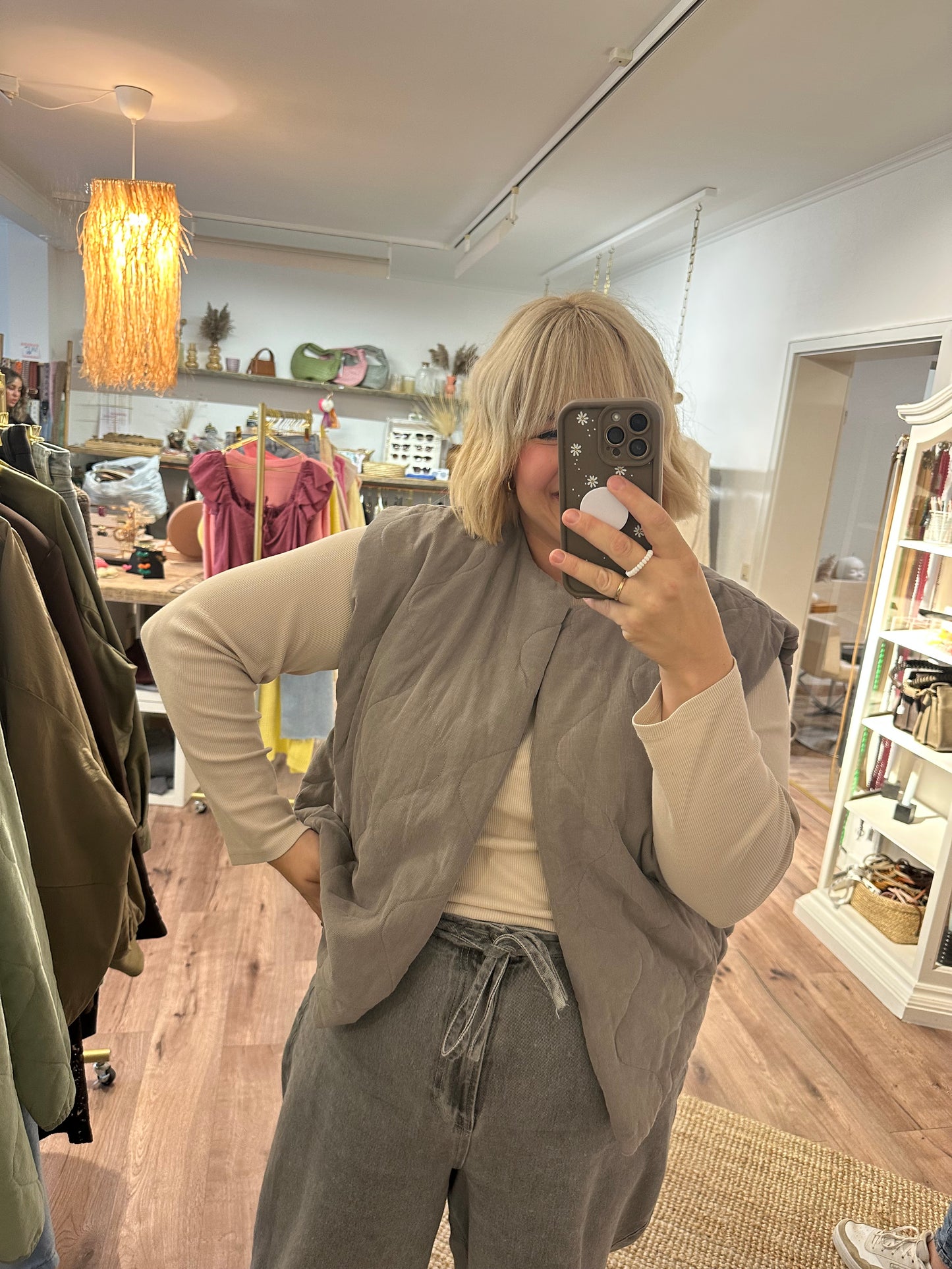 Feine Cordweste versch. Farben