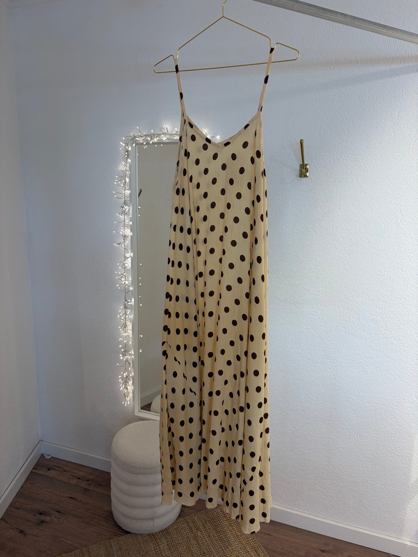Lockeres Punkte Kleid