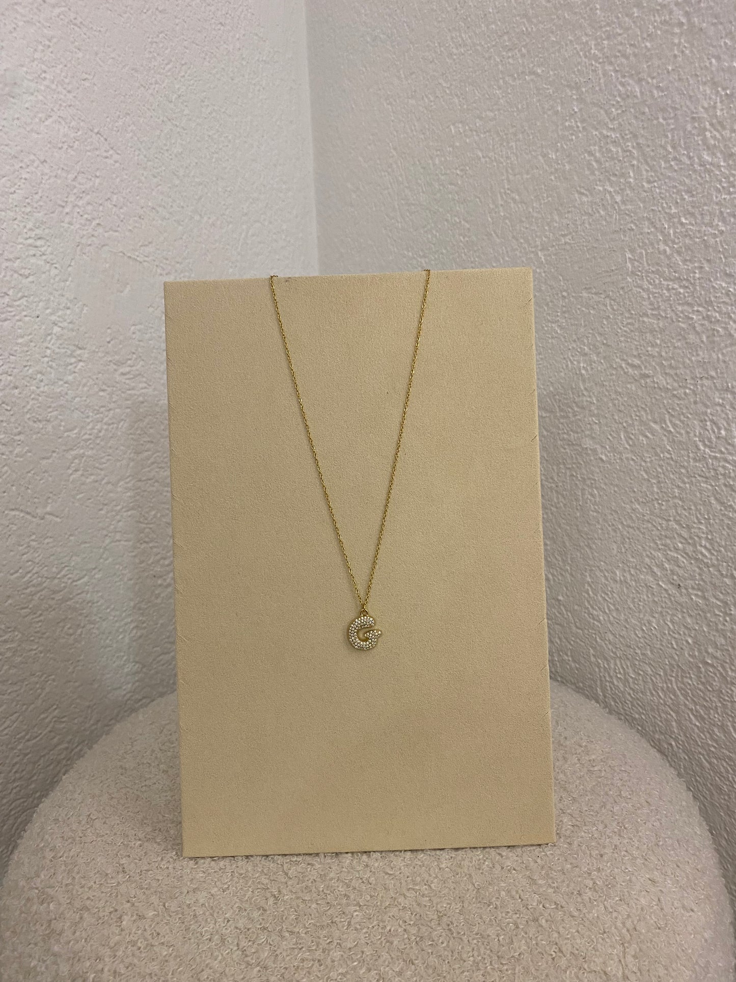 Buchstabenkette mit Glitzer