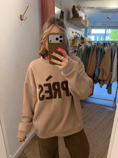 Apres Sweater versch. Farben