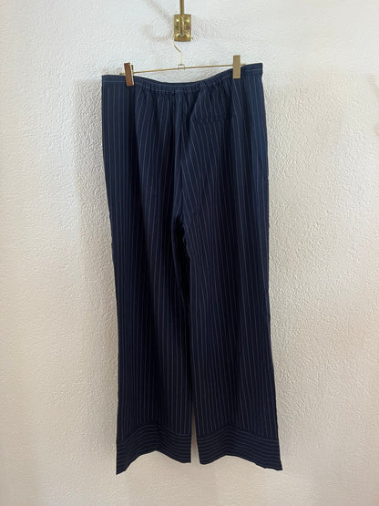 Gestreifte Stoffhose