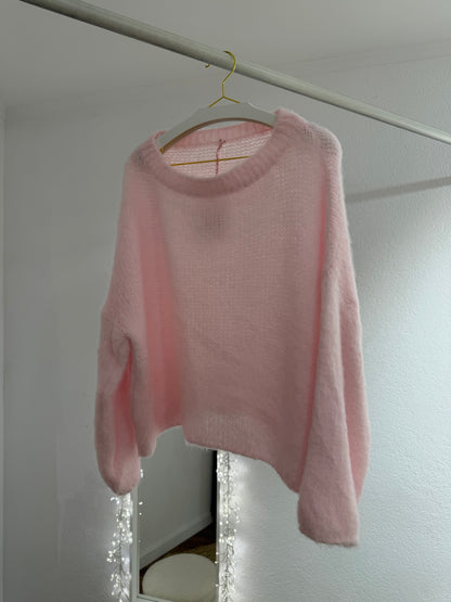 Weicher Pullover leichtem U-Boot Ausschnitt versch. Farben