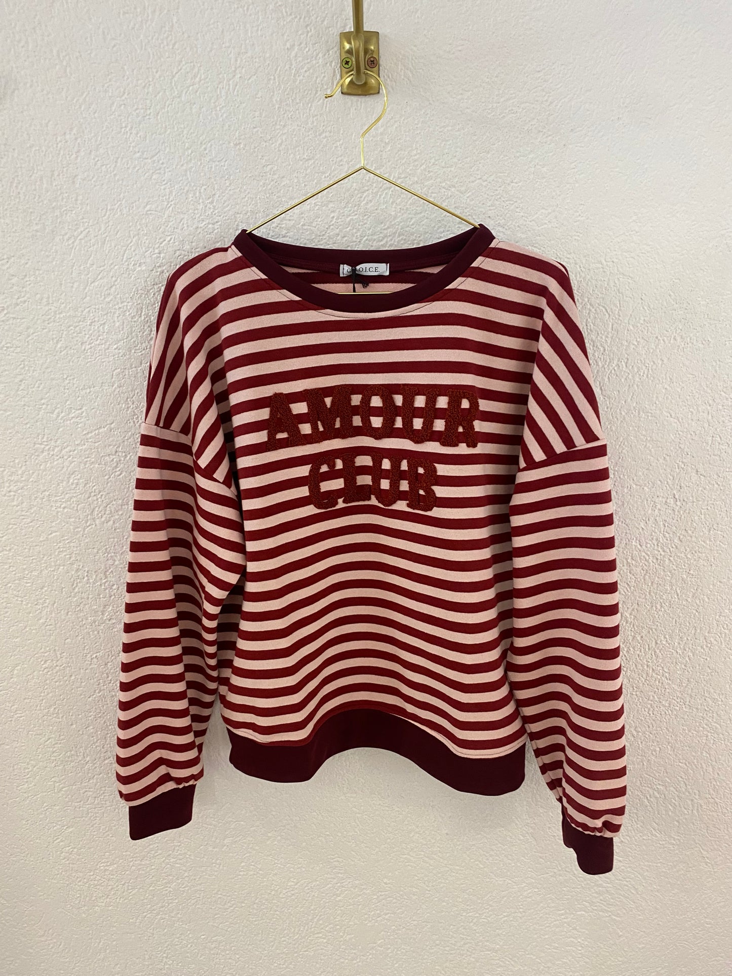 Gestreiftes Shirt „Amour Club“ in versch. Farben