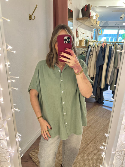 Kurzärmlige Musselinbluse