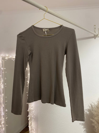 Basic Longsleeve tailliert