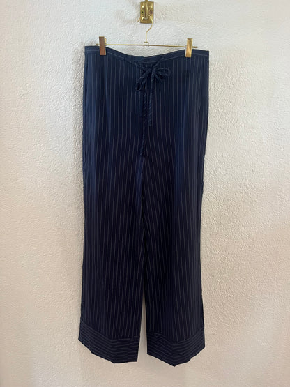 Gestreifte Stoffhose