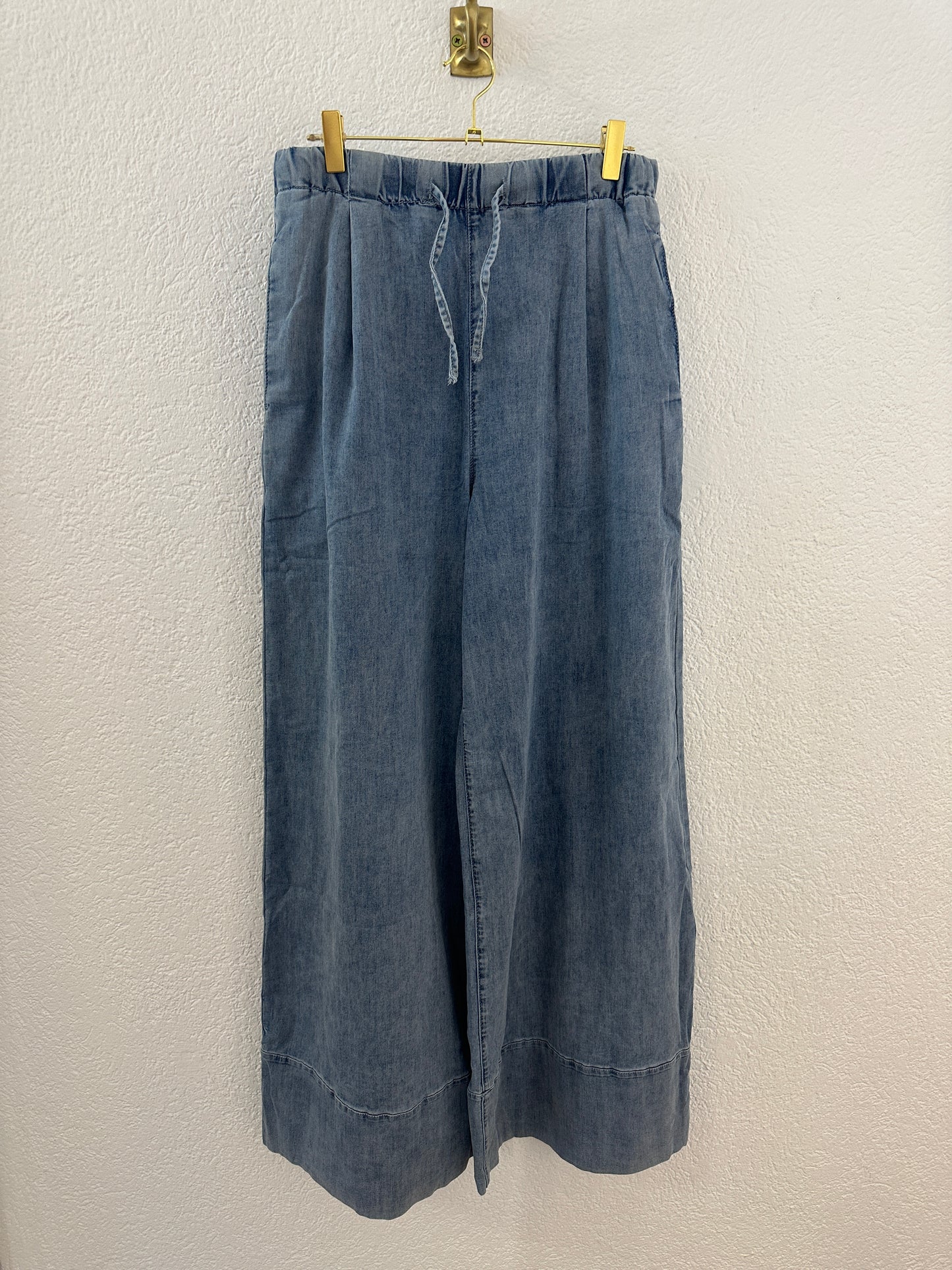 Weite, weiche Jeans