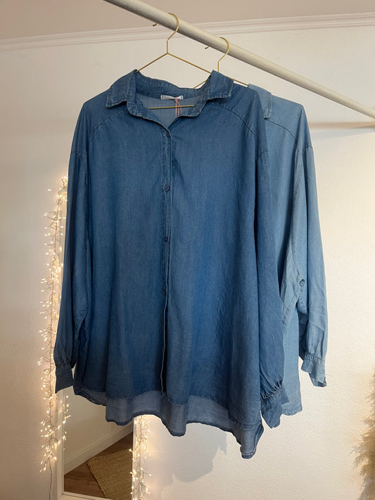 Dünnes Jeans-Hemd