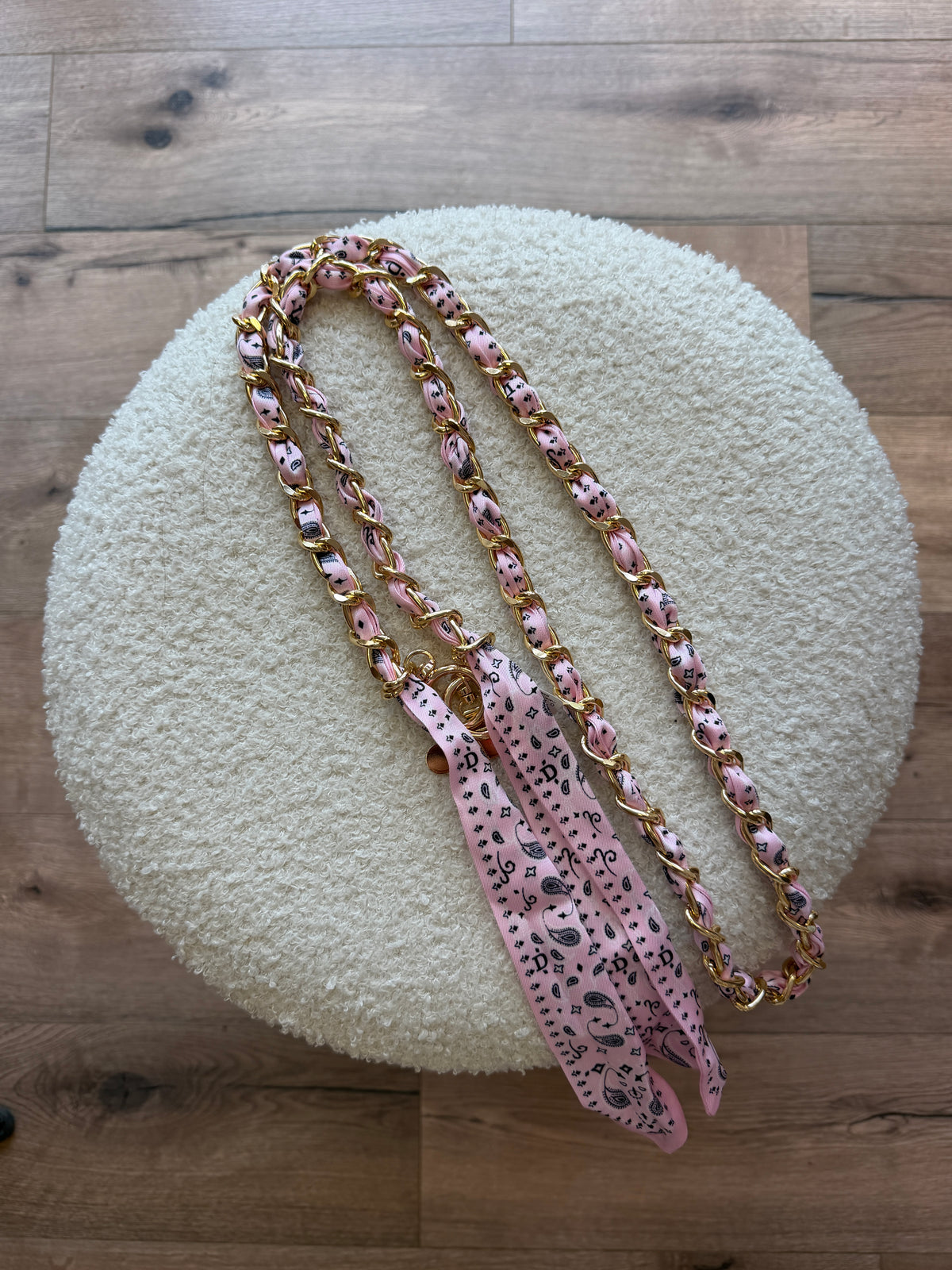 Handykette mit Bandana-Tuch vergoldet lang