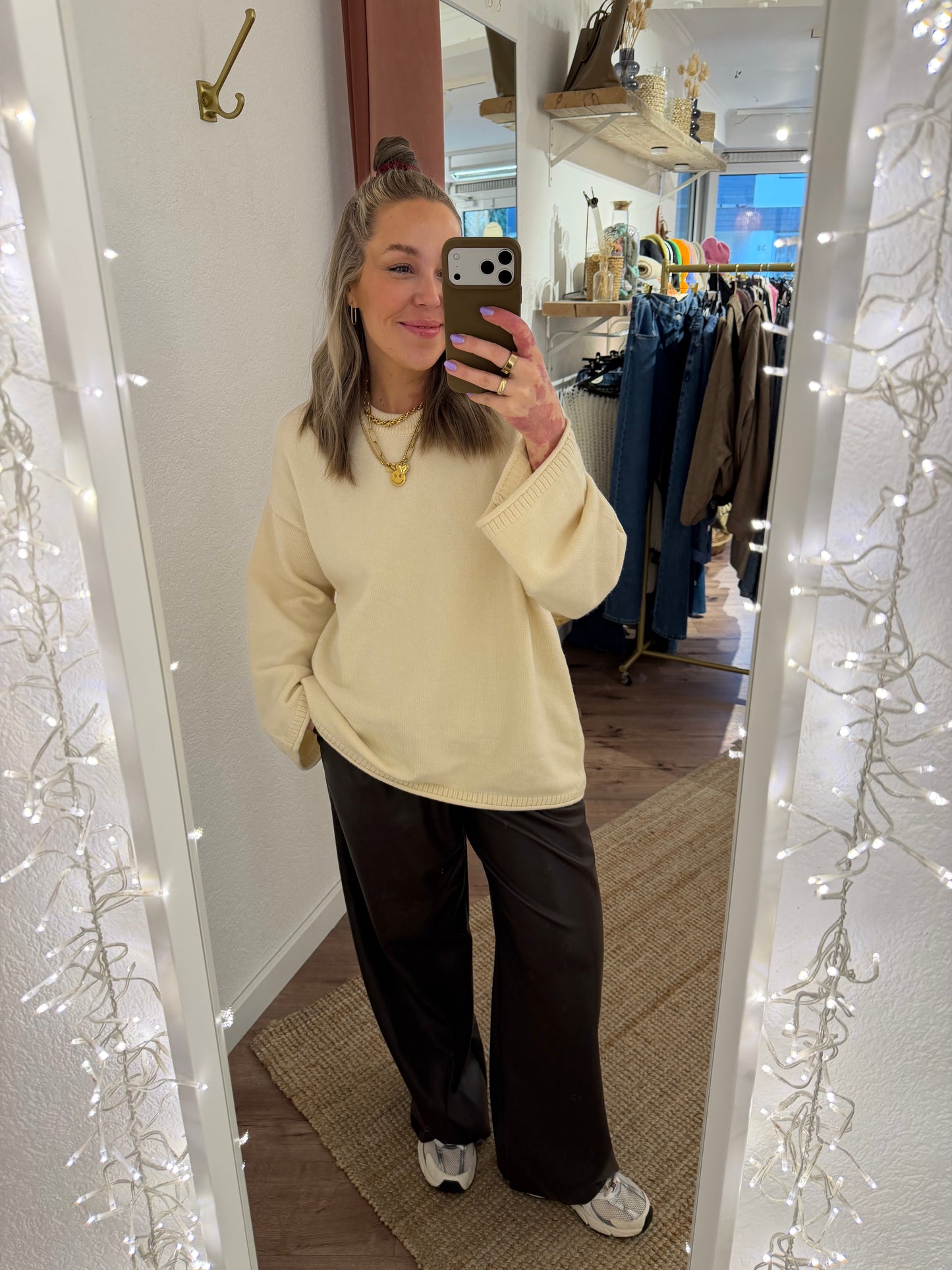 Weicher Oversize Pullover versch. Farben