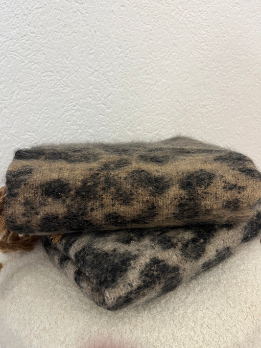 Leo Schal versch. Farben