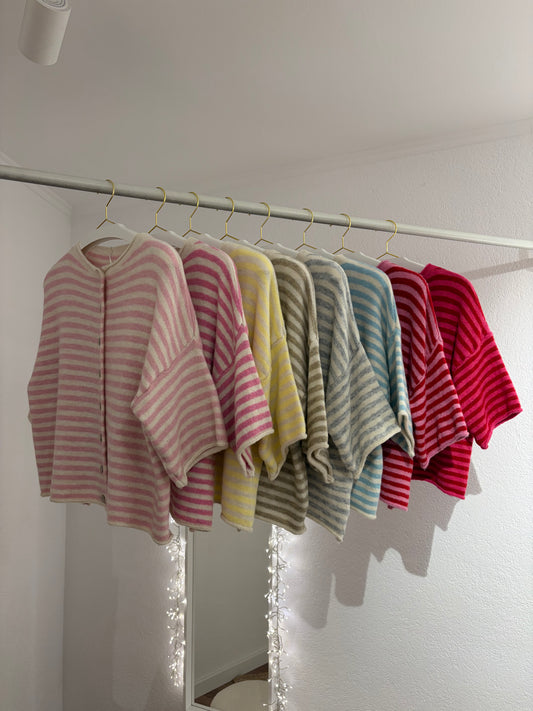 Strickshirt gestreift in versch. Farben