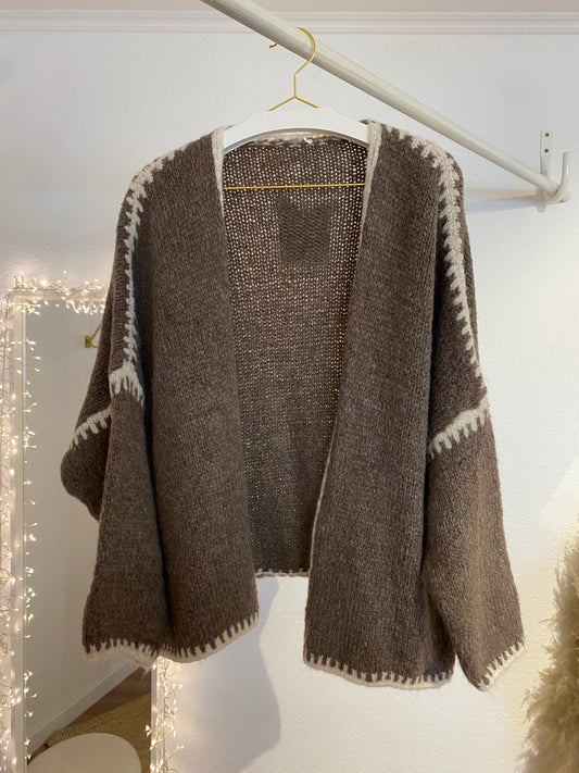 Cardigan mit Kontrast