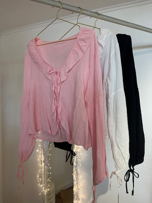 Bluse mit Rüschen versch. Farben