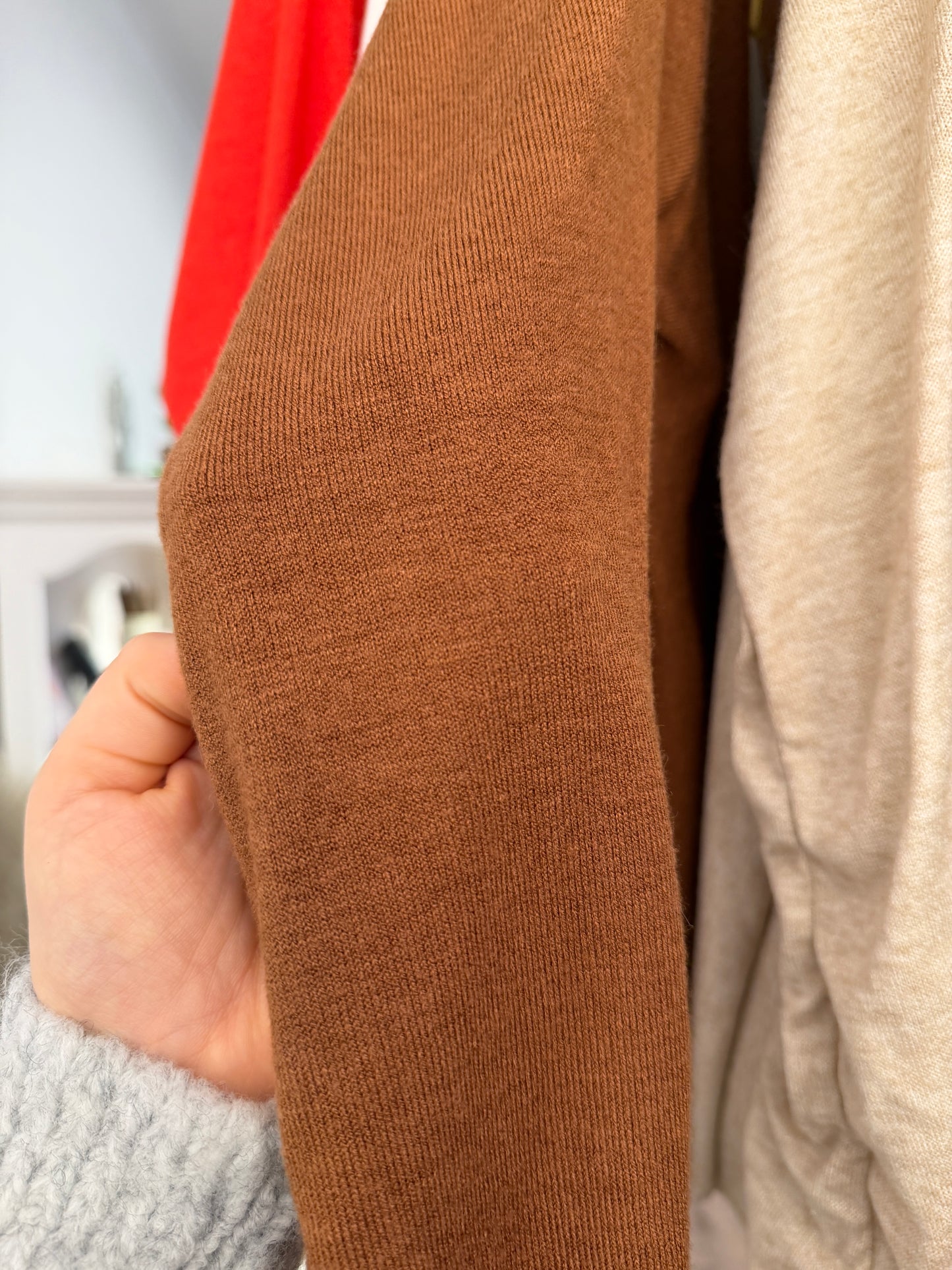 Kuschelige Basic Shirts versch. Farben