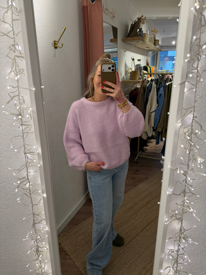 Grober Strickpulli Flieder