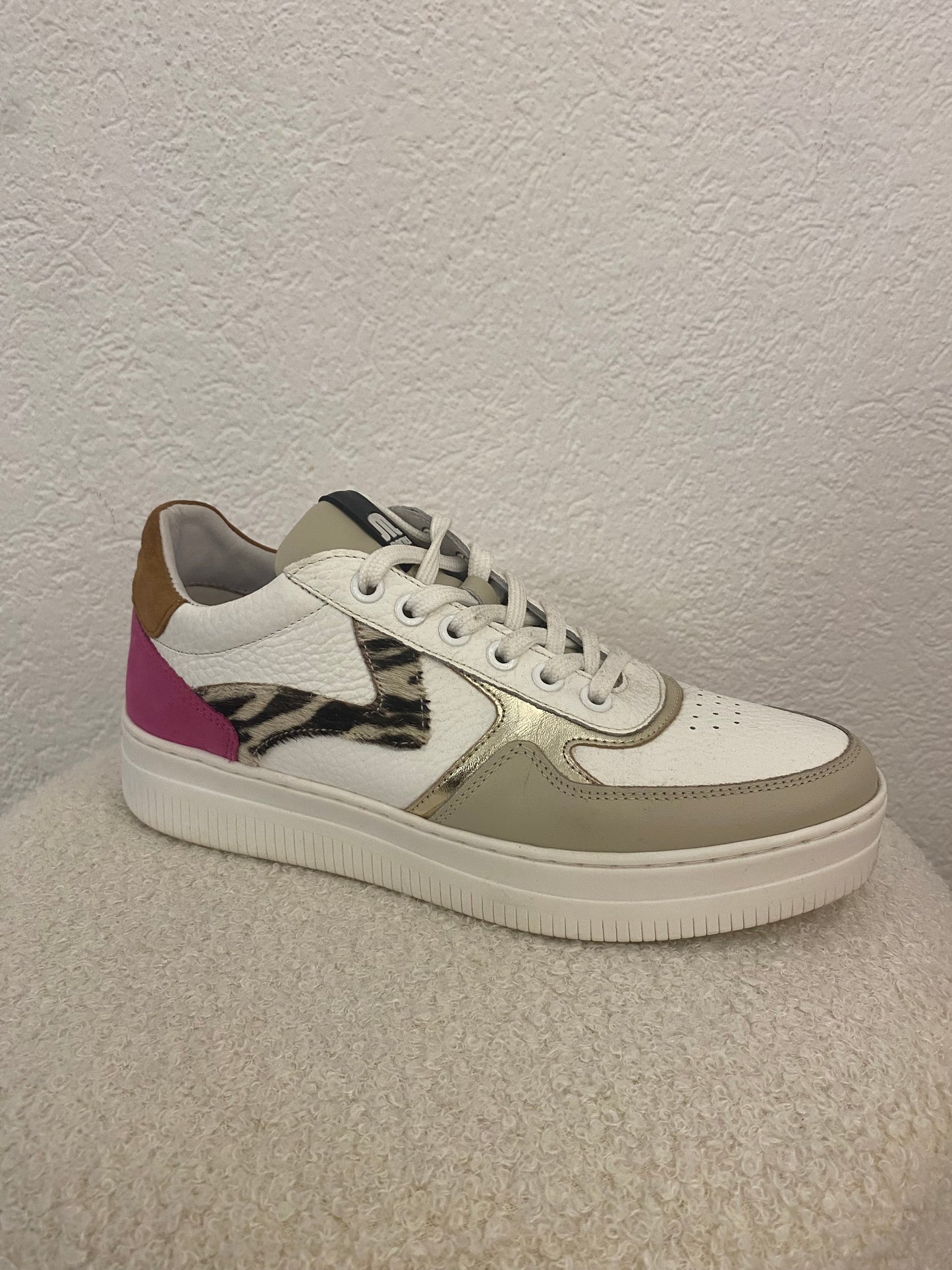 Maruti SNEAKER pink