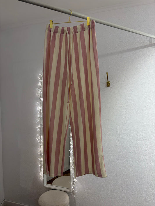 Weiche Stoffhose gestreift