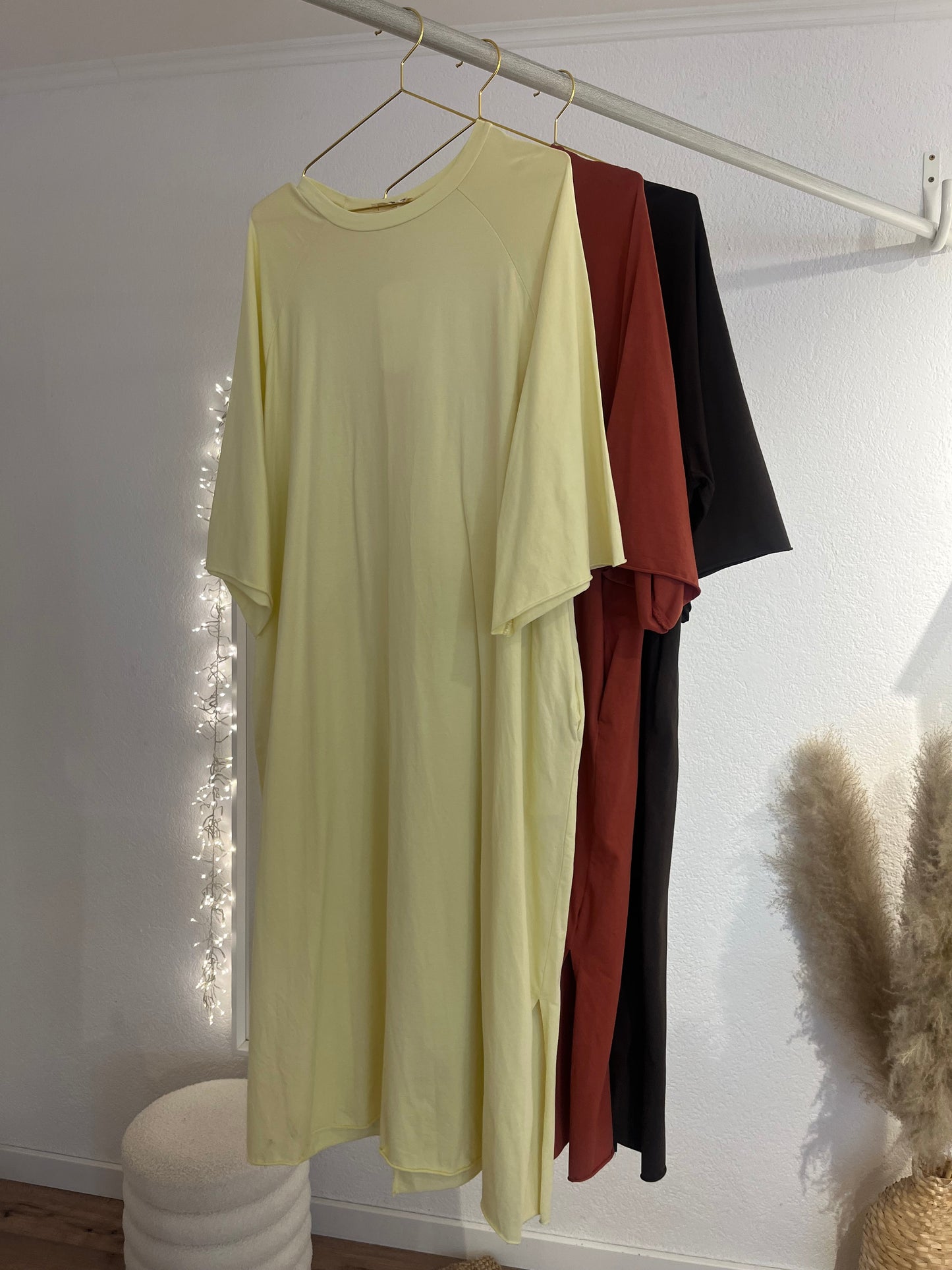 Dünnes T-Shirt Kleid
