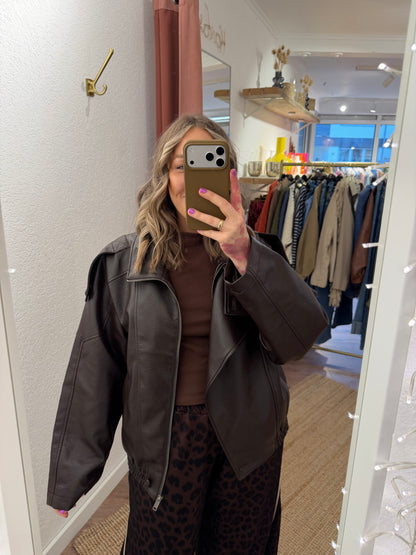 Kunstlederjacke dunkelbraun