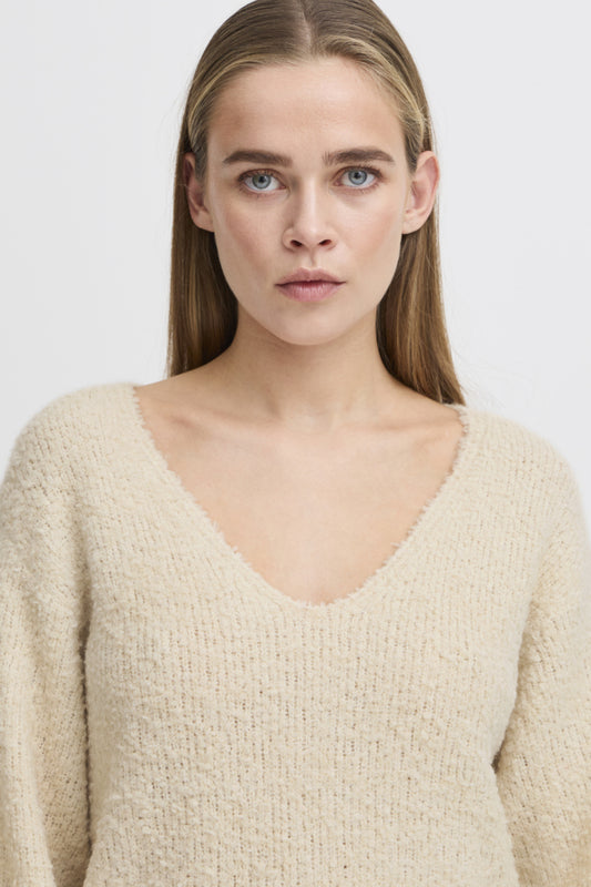 Strickpulli mit V-Ausschnitt