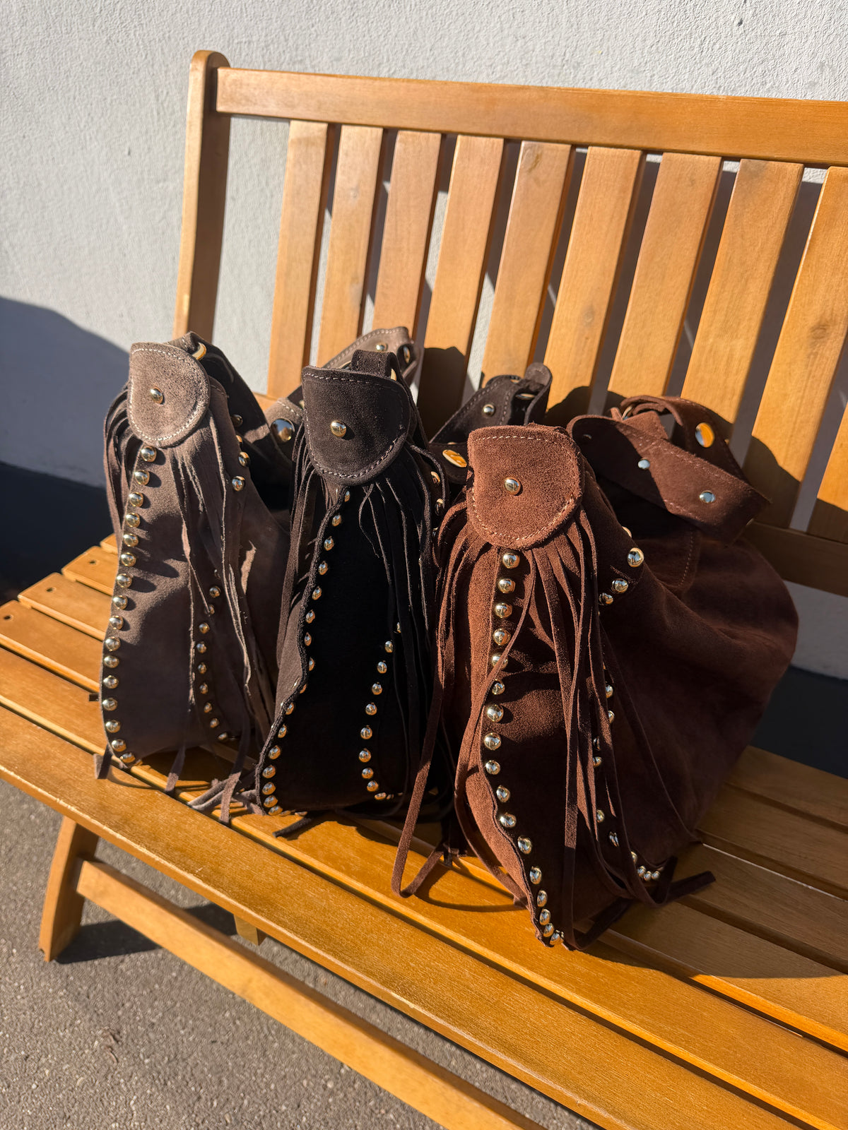 Wildleder Tasche mit Fransen und Nieten versch. Farben