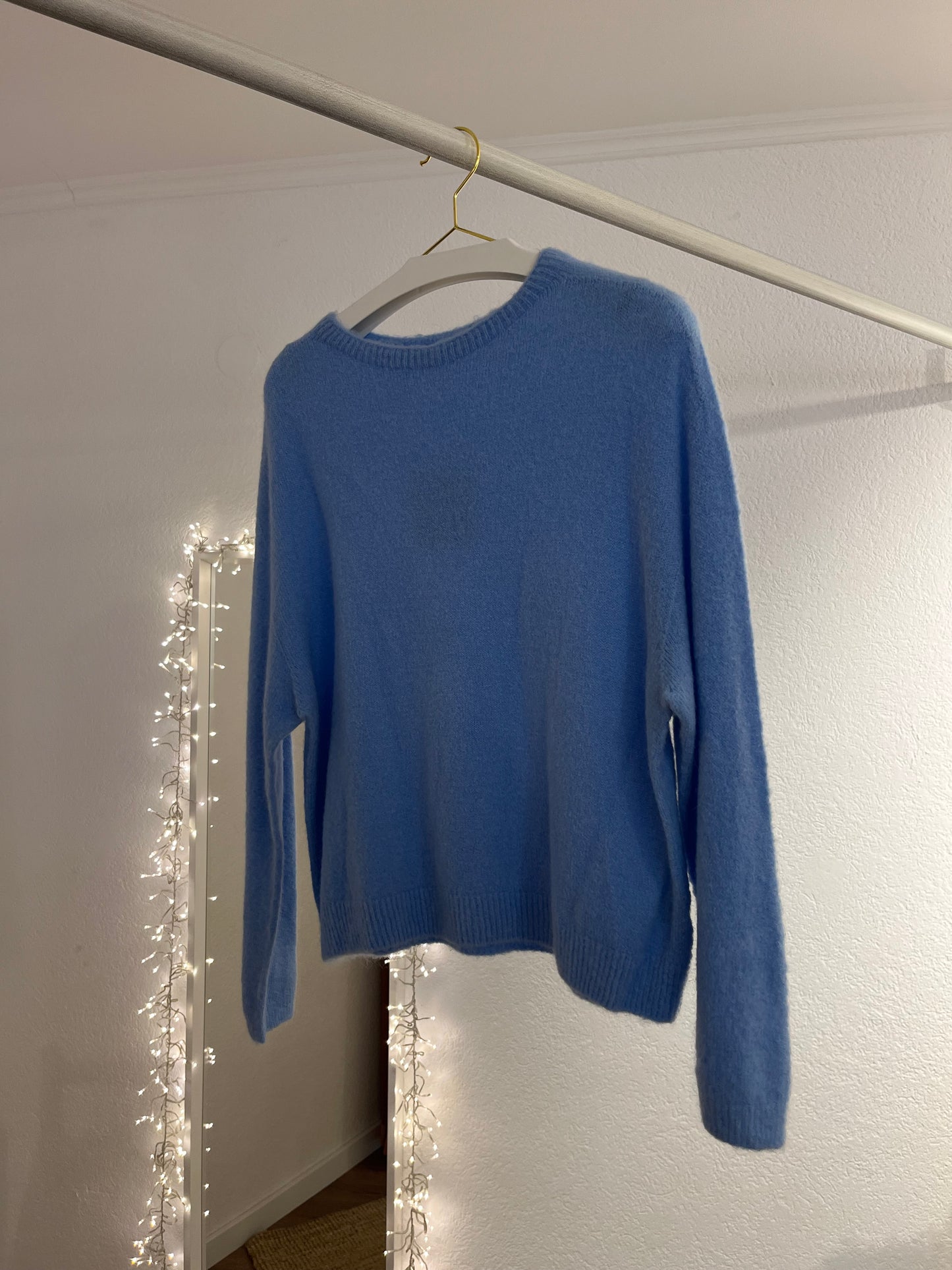 Weicher Pulli mit Rundhalsausschnitt
