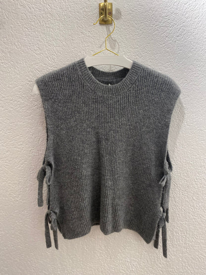 Strickpullunder mit Schleifen