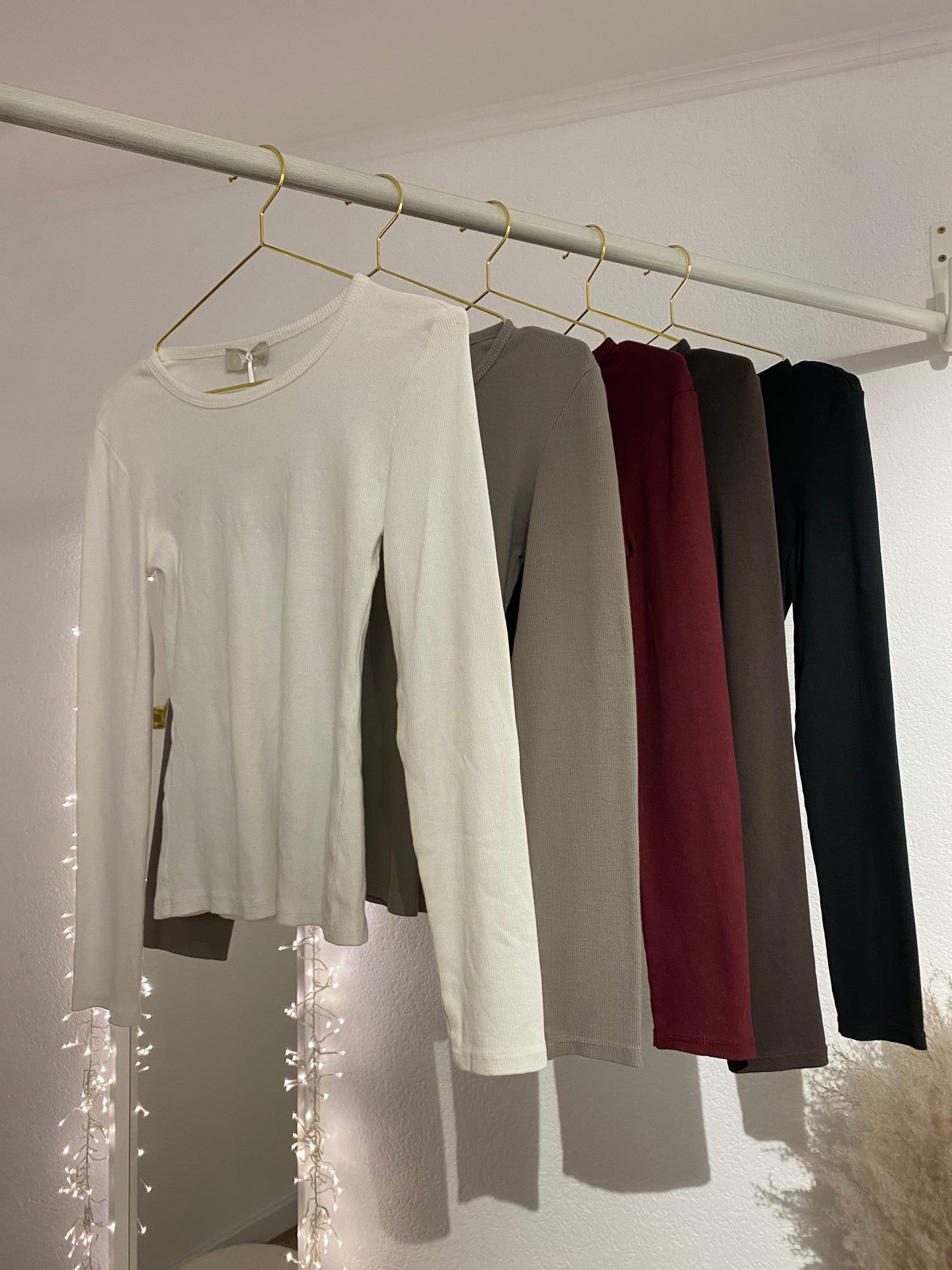 Basic Longsleeve tailliert