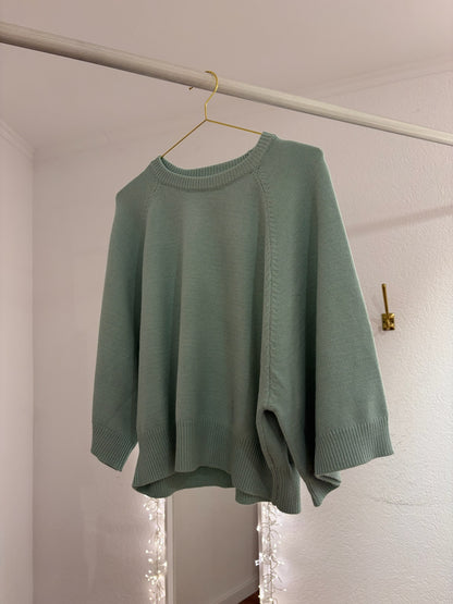 Kürzer geschnittenes Strickoberteil versch. Farben