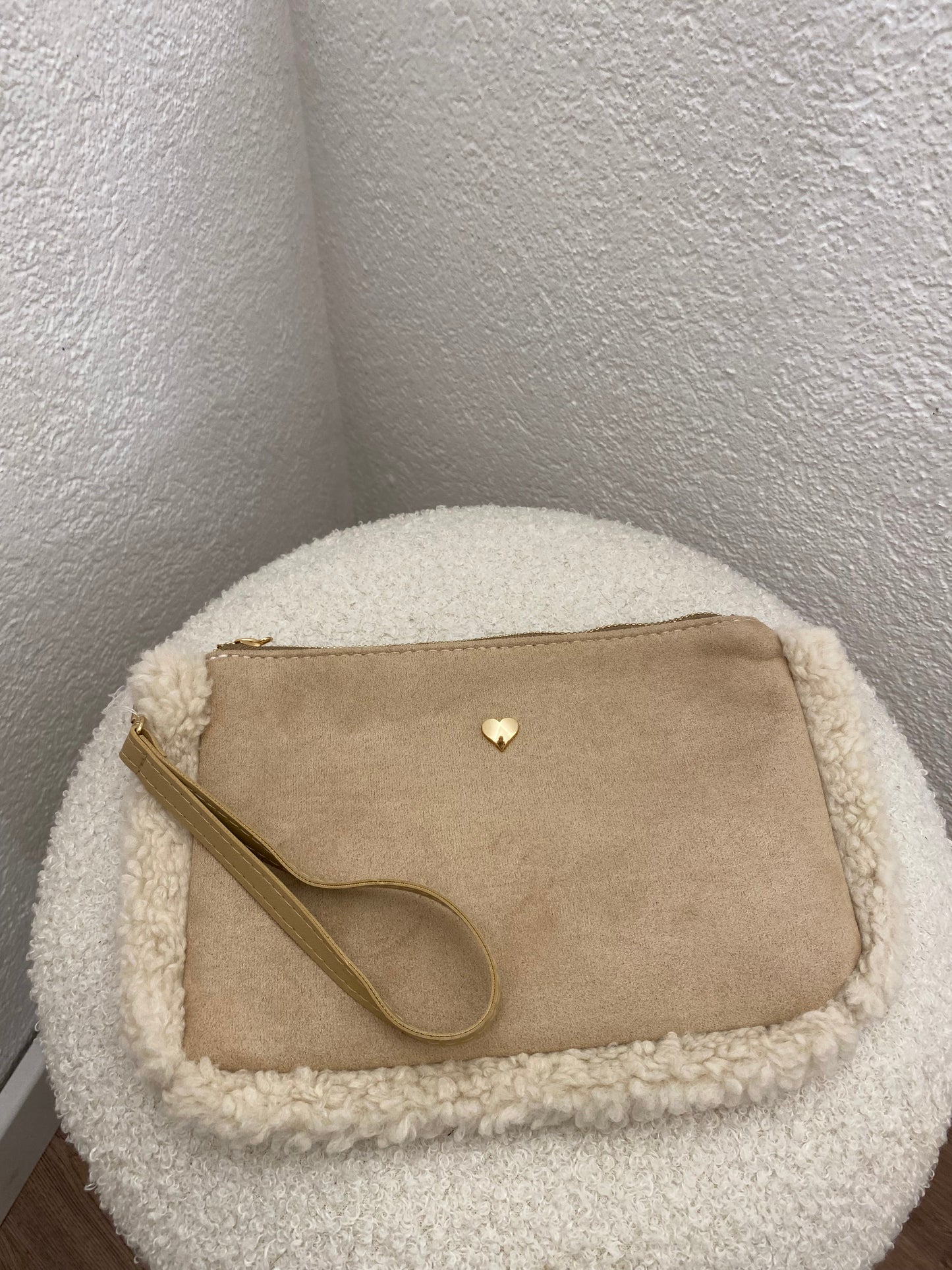 Kosmetiktasche mit Henkel