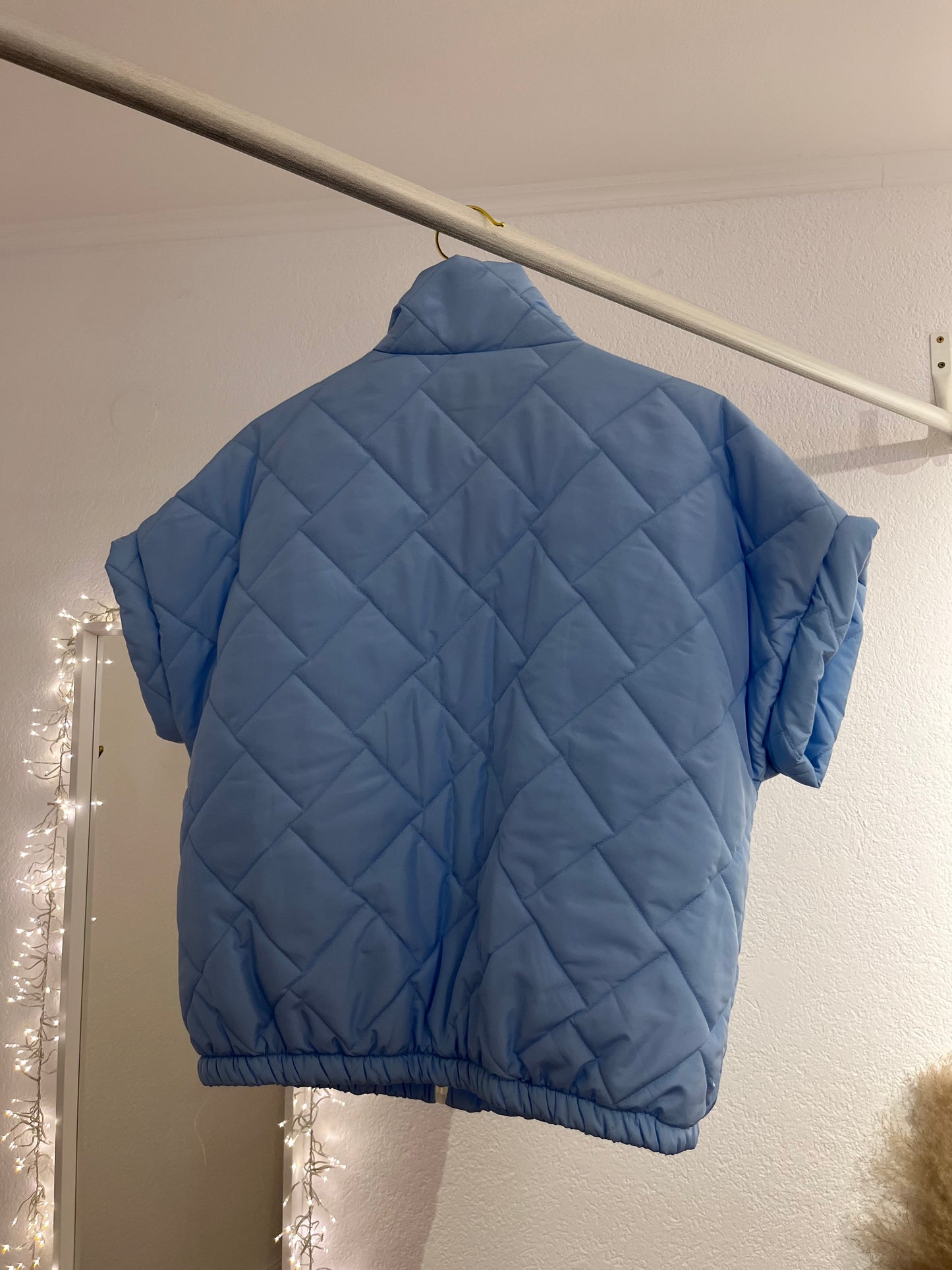 Dünne kurzarm Puffer Jacke versch. Farben