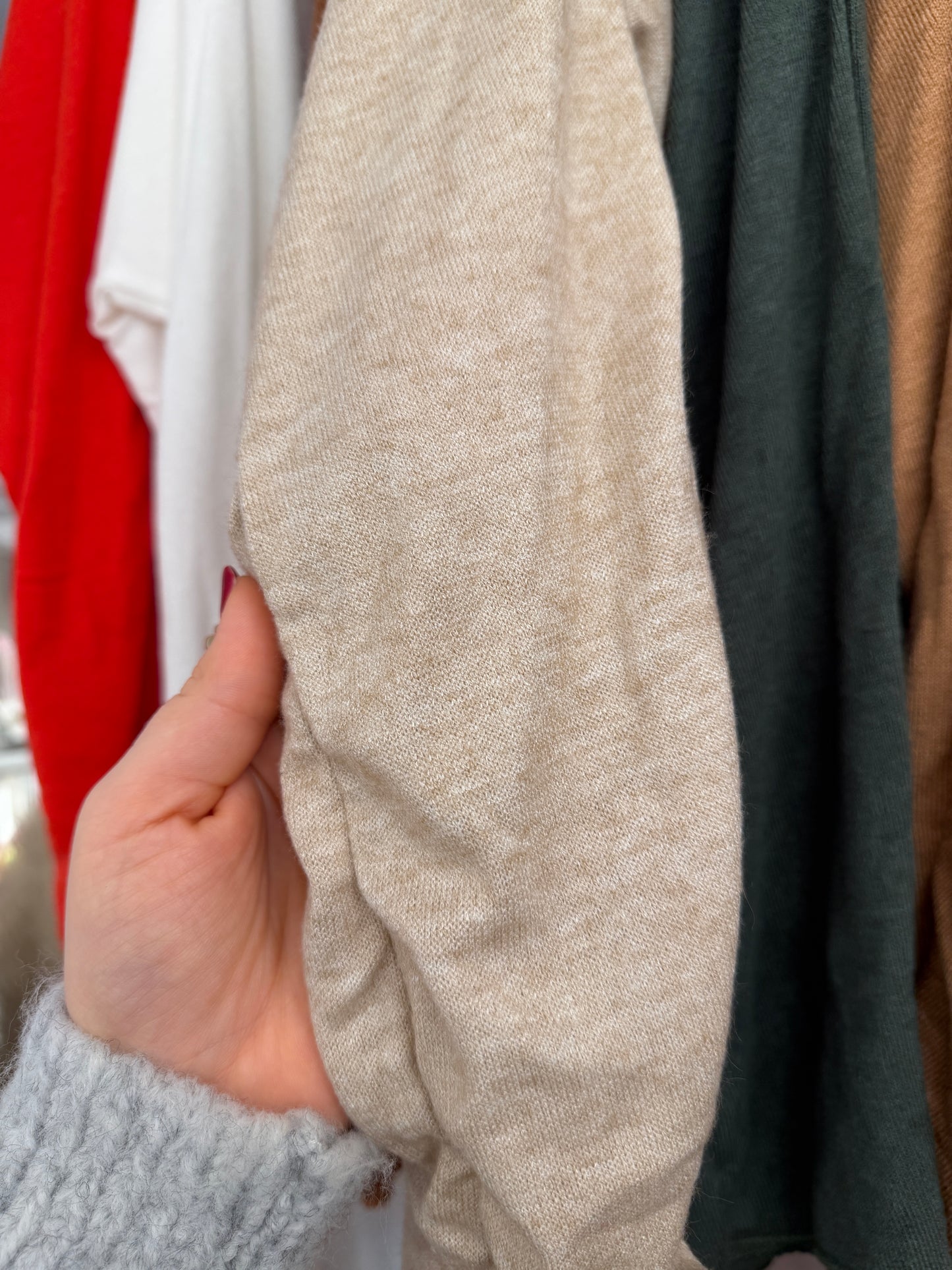 Kuschelige Basic Shirts versch. Farben