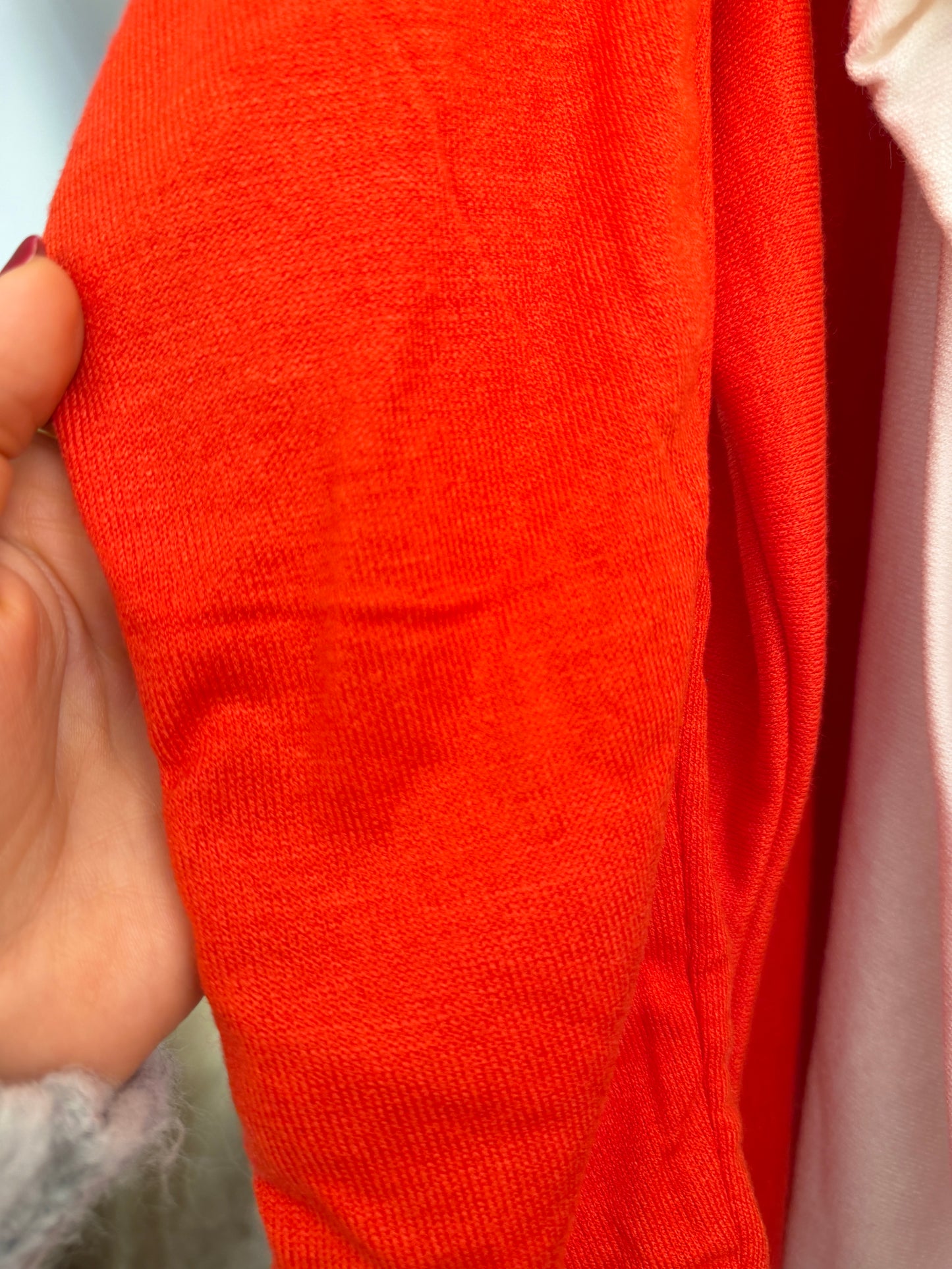 Kuschelige Basic Shirts versch. Farben