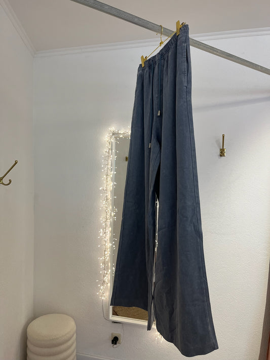 Weite Hose mit Waschung