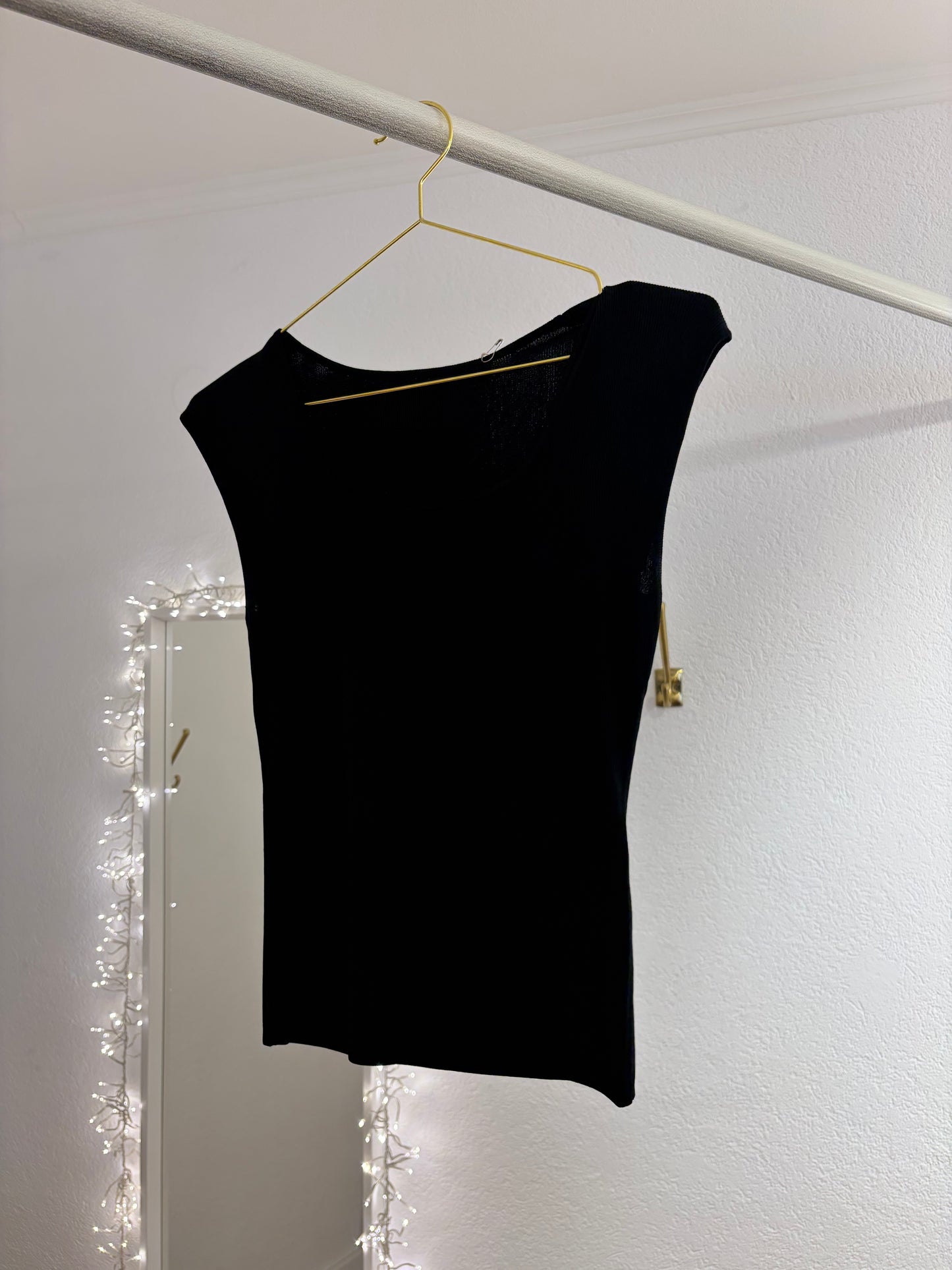 Feines Strickshirt mit rundem Ausschnitt