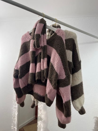 Streifen Pulli mit Schal versch. Farben