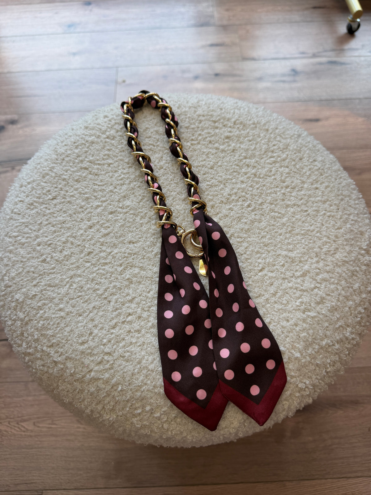 Handykette mit Bandana-Tuch vergoldet kurz