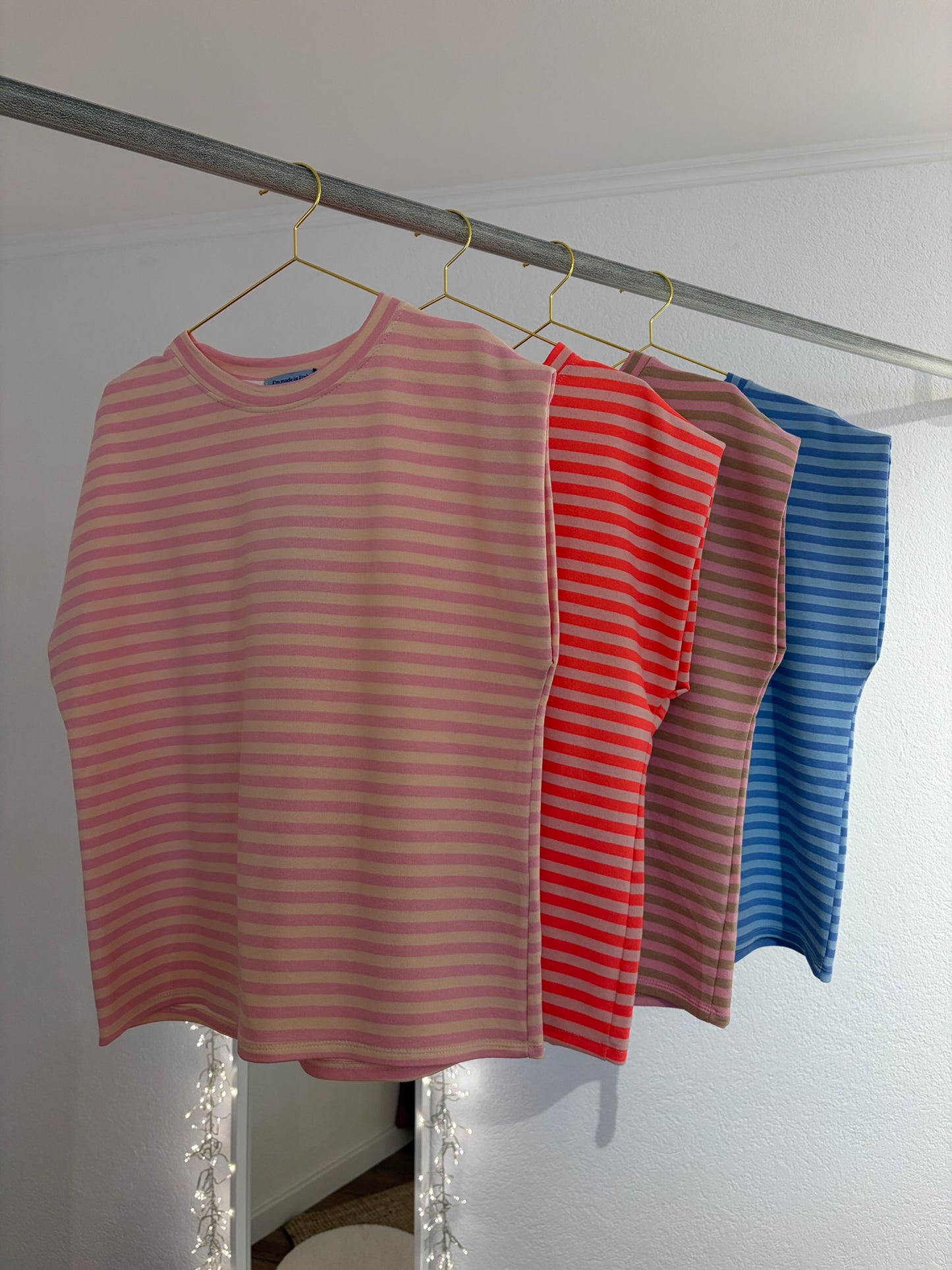 Gestreifte T-Shirts versch. Farben