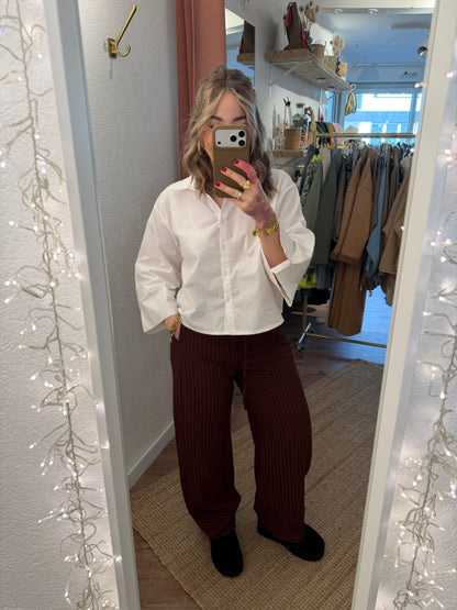 Stoffhose mit Nadelstreifen