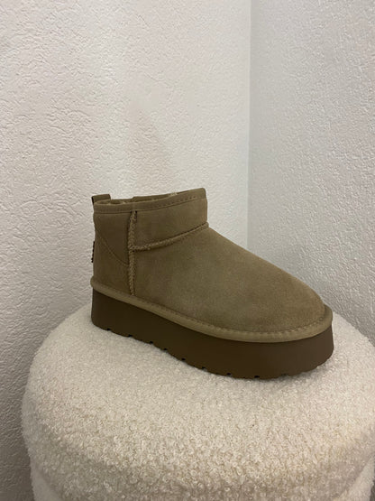 Winterboots aus Wildleder