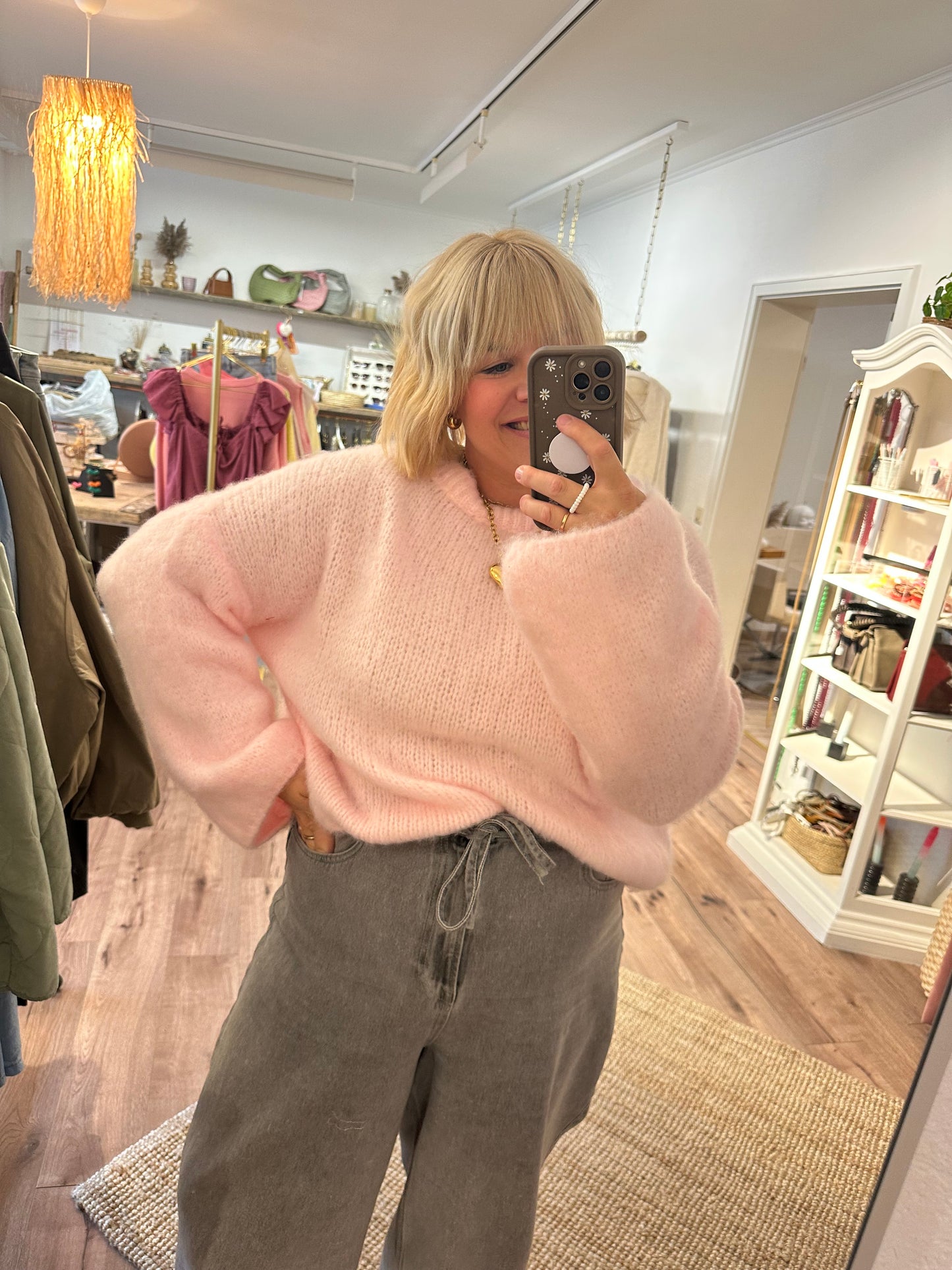 Weicher Strickpulli