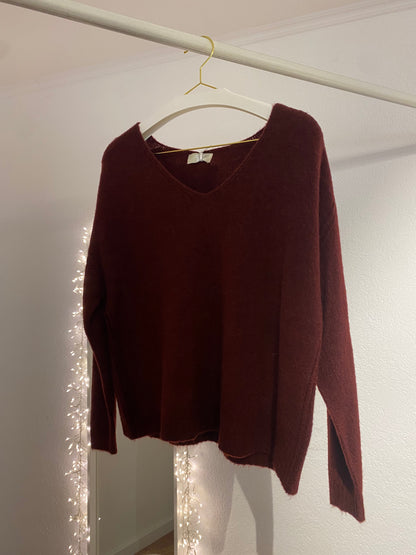 Dünnes Strick Shirt mit V-Ausschnitt