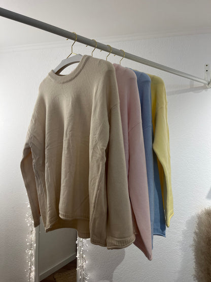 Weicher Oversize Pullover versch. Farben