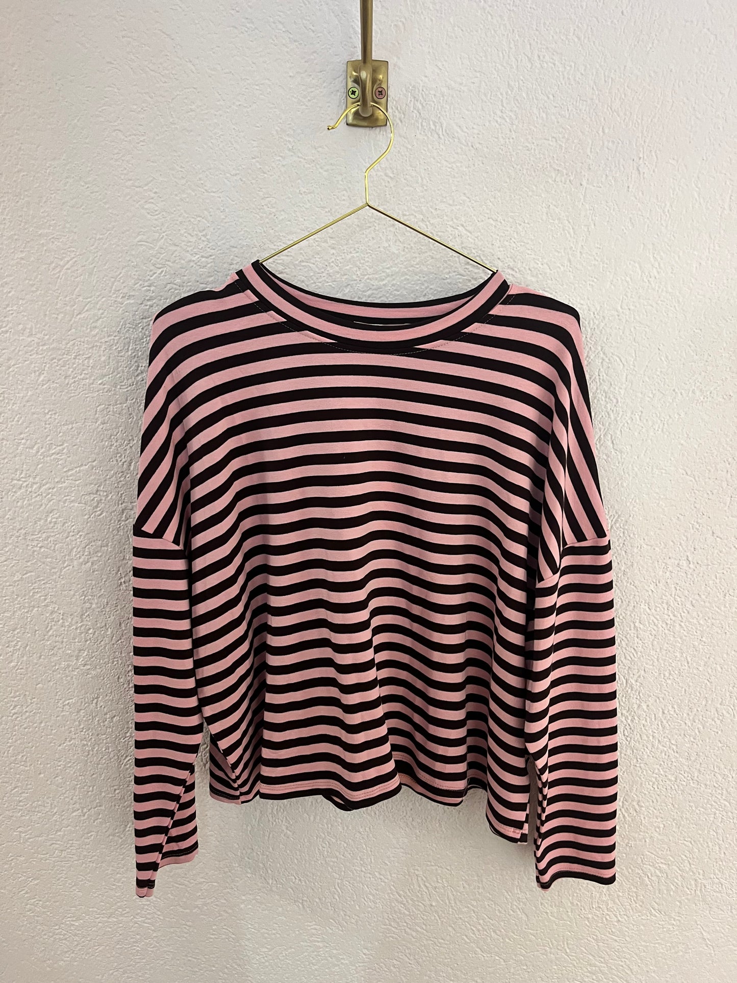 Gestreifte Cropped Shirts versch. Farben