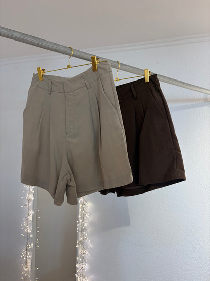 Elegante Stoff-Shorts